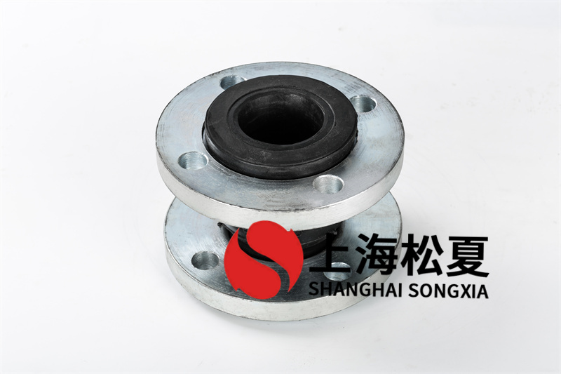 柴油機循環(huán)泵使用橡膠可繞曲軟連接.jpg